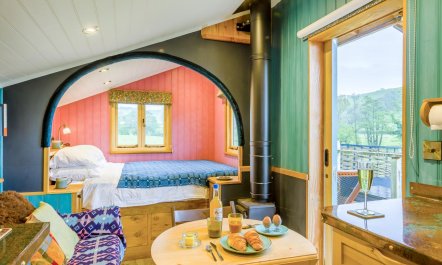 1 Bed in Llanfihangel-y-Creuddyn 4