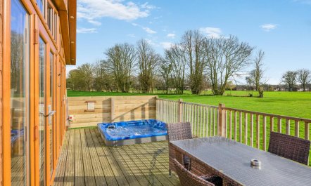 3 Bed in Athelington 5