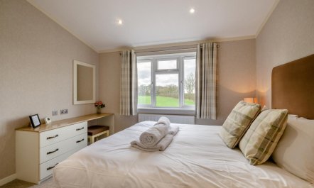 3 Bed in Athelington 3