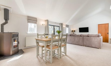 1 Bed in St. Gennys 1