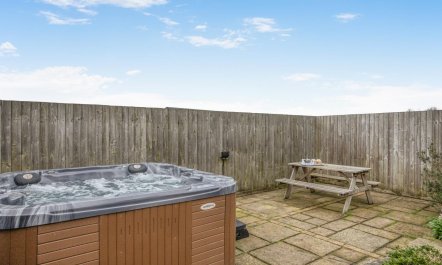 2 Bed in West Pennard 2