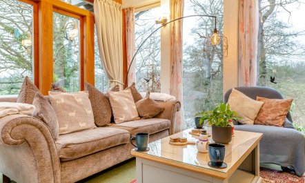 4 Bed in Kelso 5