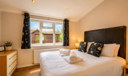 2 Bed in Athelington 2