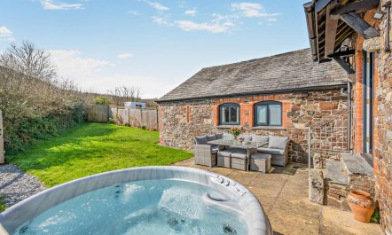 3 Bed in St. Gennys