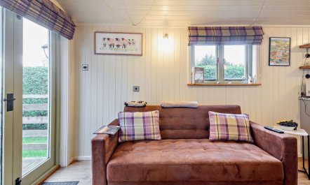 1 Bed in Llandudno 5