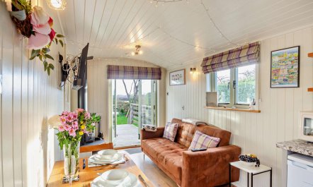 1 Bed in Llandudno 1