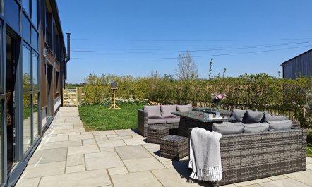 4 Bed in Penshore 3