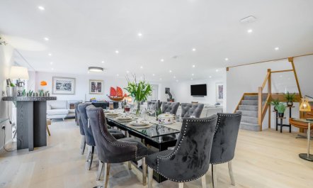 4 Bed in Penshore 2