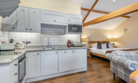 1 Bed in Brampton 7
