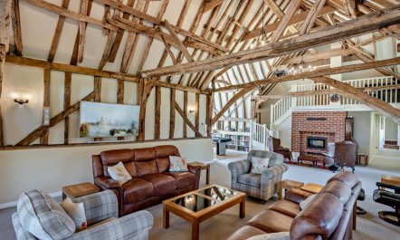 6 Bed in Ardleigh 2