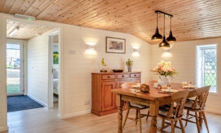 2 Bed in Middleton 8