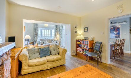 3 Bed in Dunbar 9