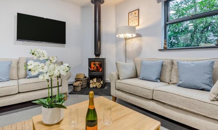4 Bed in Llanrwst 1