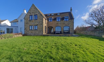 3 Bed in Holy Island