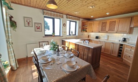 3 Bed in Holy Island 7