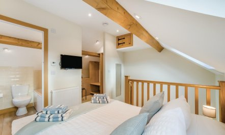 1 Bed in Child Okeford 9