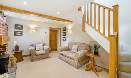 1 Bed in Child Okeford 6
