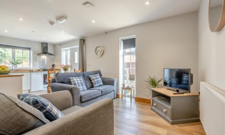 1 Bed in Child Okeford