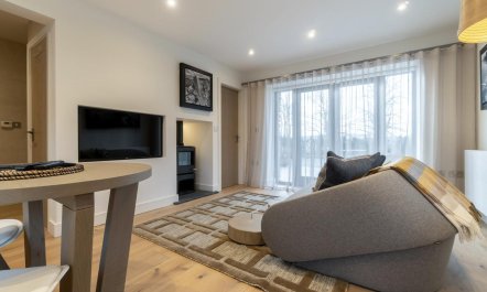 1 Bed in Windermere 7