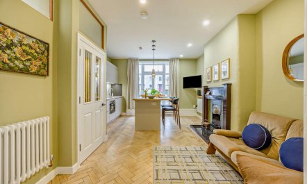 1 Bed in Cheltenham