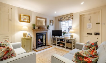 2 Bed in Southwold 9