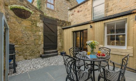 4 Bed in Alnwick 5