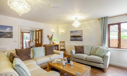 3 Bed in Polruan 2