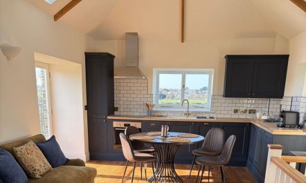 2 Bed in Padstow 3