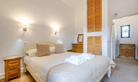 1 Bed in Milton Abbas 7