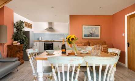2 Bed in Alkham 3