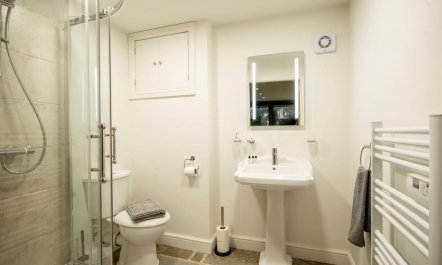 3 Bed in Tideswell 6