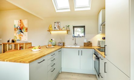 1 Bed in Thorncombe 7