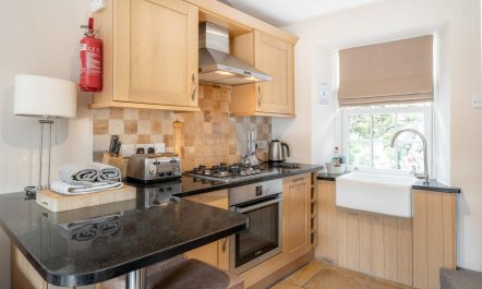1 Bed in Ambleside 3