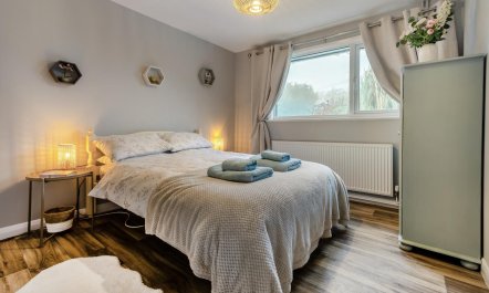 3 Bed in Welcombe 8