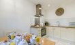 2 Bed in Newchapel 2