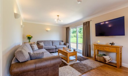 4 Bed in Ireby 5