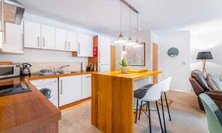 2 Bed in Windermere 7