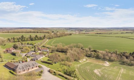 1 Bed in Milton Abbas 5