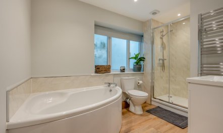 2 Bed in Child Okeford 2
