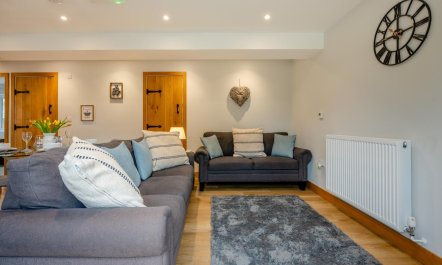 2 Bed in Child Okeford 1