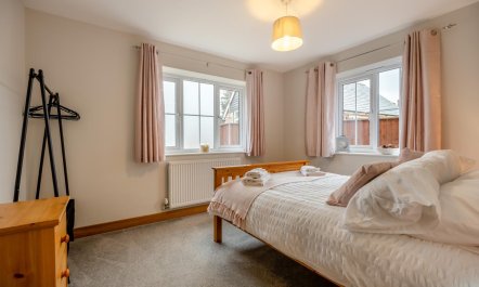 2 Bed in Child Okeford 8