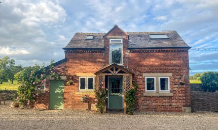 2 Bed in Leathley