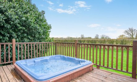 2 Bed in Athelington 7