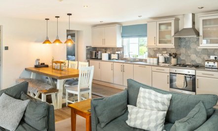 3 Bed in Portinscale 6