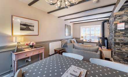 2 Bed in Ambleside 8