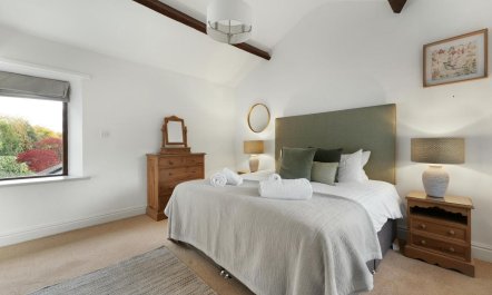 2 Bed in Ambleside 8