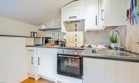1 Bed in Bude 9