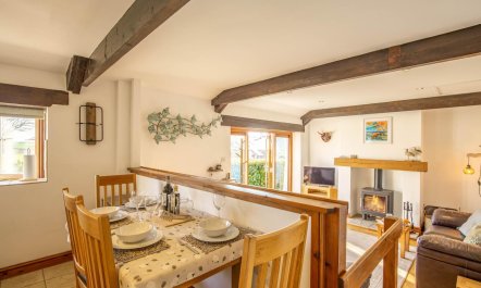 2 Bed in Hartland 5