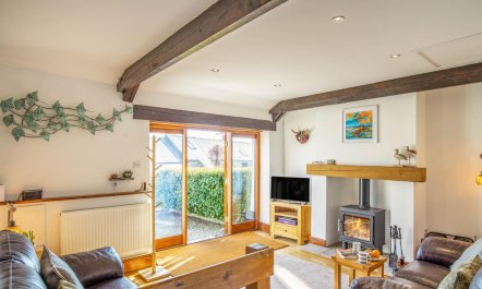 2 Bed in Hartland 2
