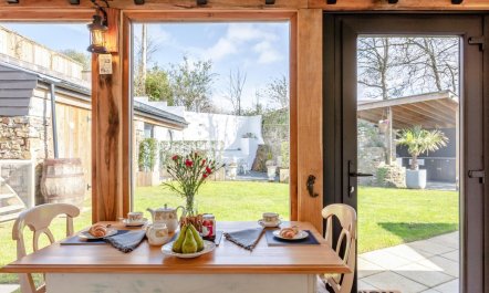 1 Bed in Stratton 9